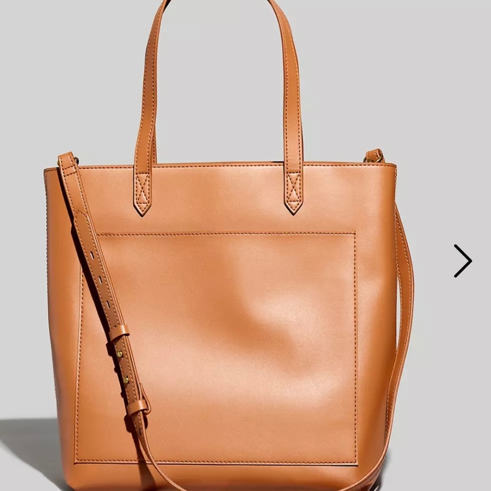 The Medium Transport Tote: Vegan-Friendly Cactus Edition